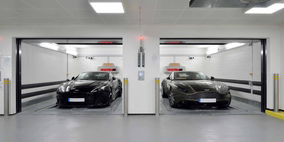 Covered & Secured Car Parking in Javea | Annual & Monthly Rental